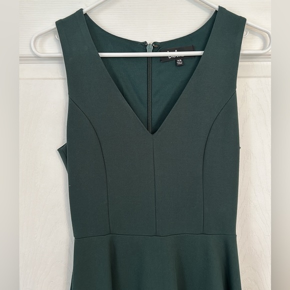 Lulus XS Emerald Green Set in Waist Full Skirt - Picture 2 of 7